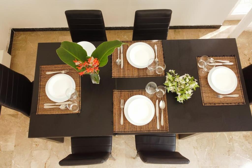 La Vie En Rose Flat Apartment