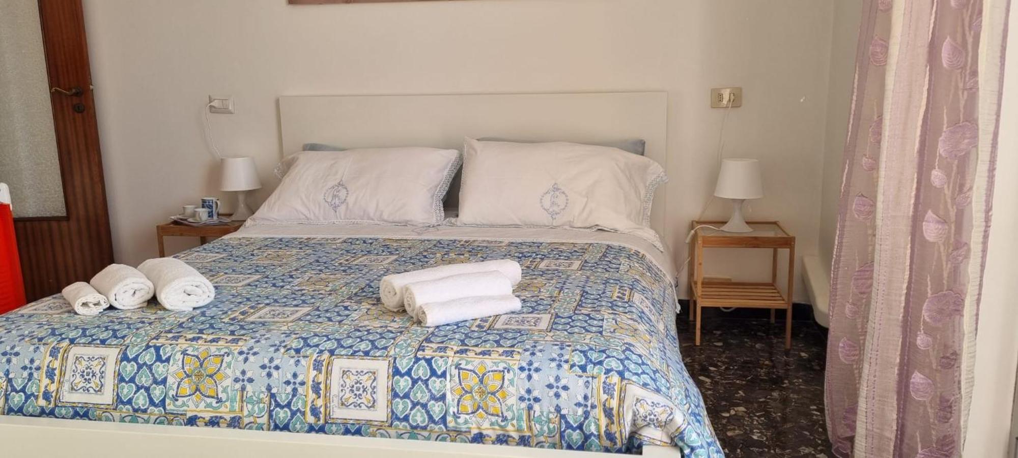 La Vie En Rose Flat Apartment